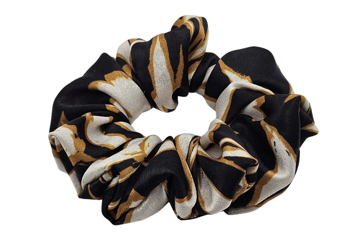 Rankų darbo šilkinė plaukų gumytė Veneros sodai, įvairių spalvų.